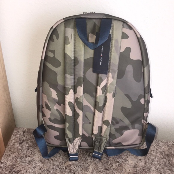 Tommy Hilfiger Camo Backpack - Picture 3 of 8